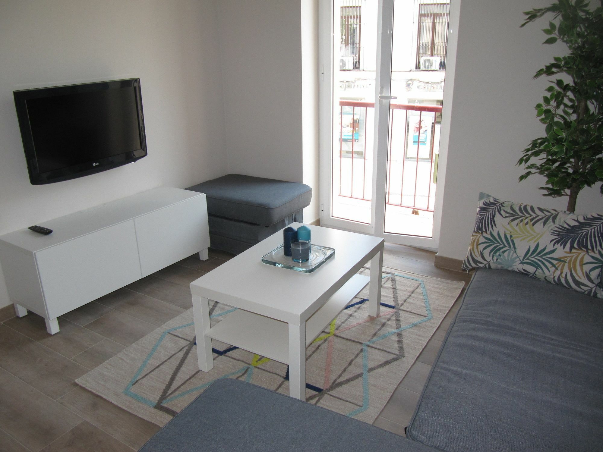 Life Apartments Guadalete Херес-де-ла-Фронтера Экстерьер фото