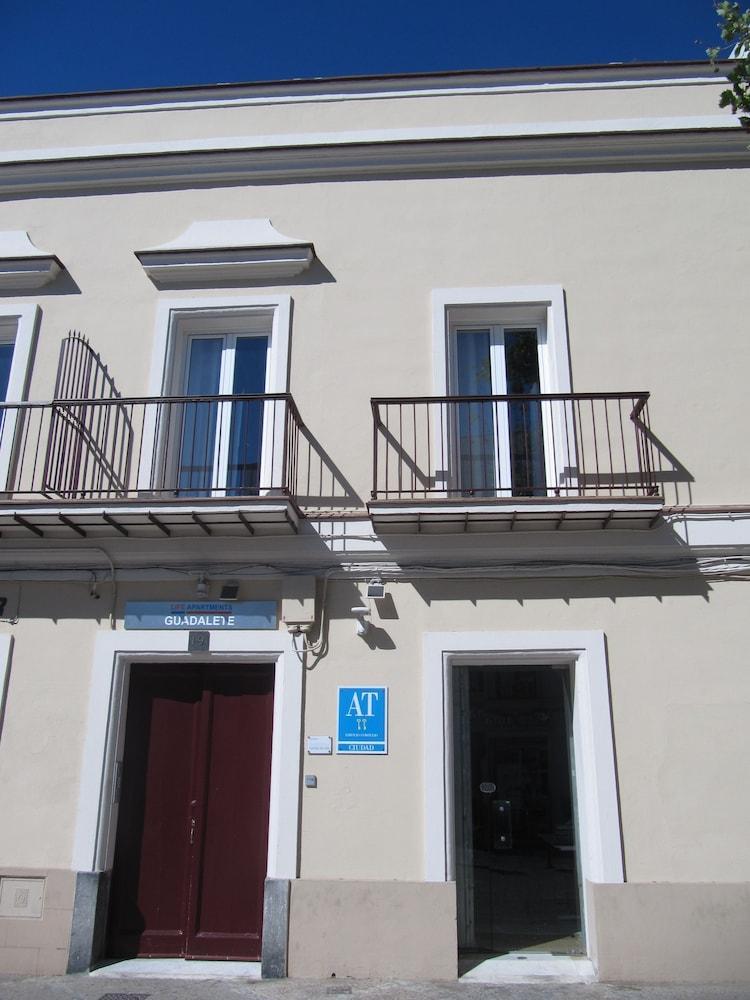 Life Apartments Guadalete Херес-де-ла-Фронтера Экстерьер фото